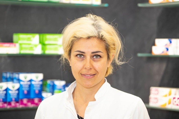 Apothekerin Sanja Nikolic